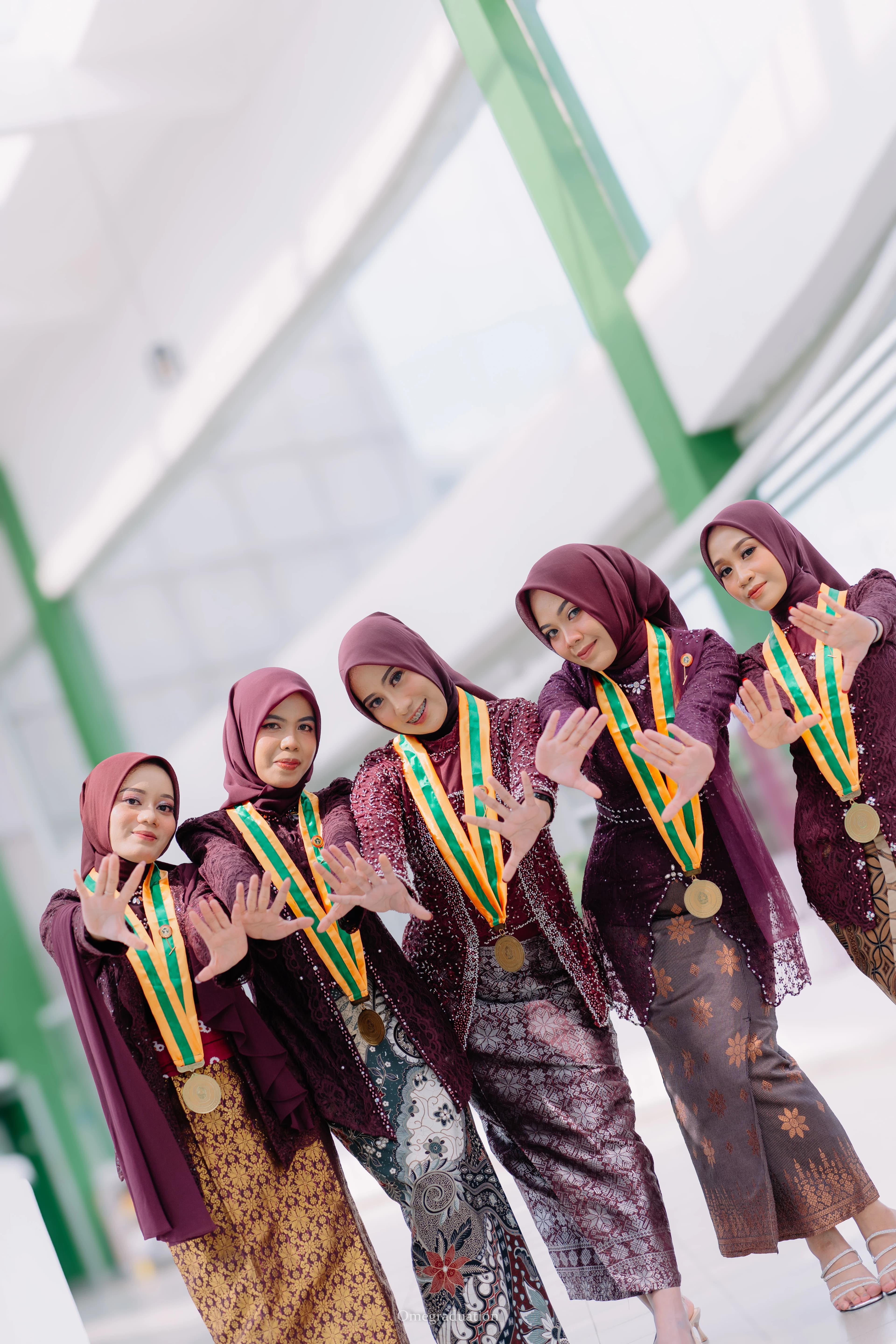 Foto Wisuda Omegraduation